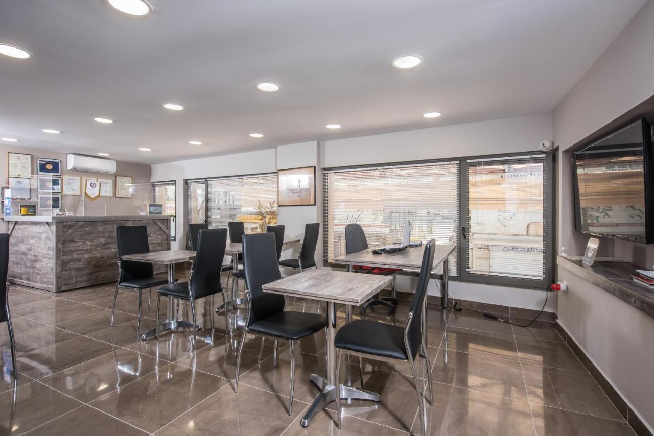 Dorian Boutique Hotel-Apartments Χερσόνησος Εξωτερικό φωτογραφία